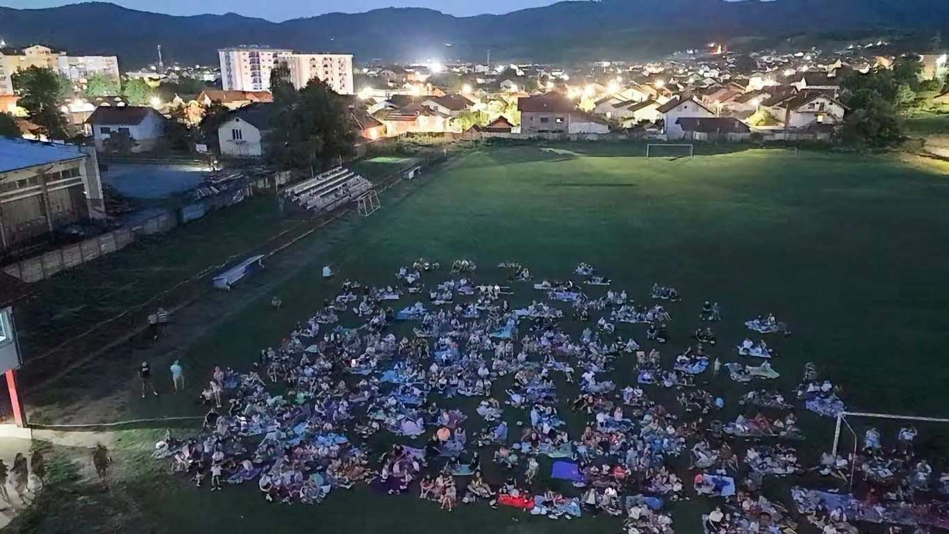 VEČERAS POKLON ŠKOLARCIMA: „TOM I DŽERI“ NA VELIKOM PLATNU